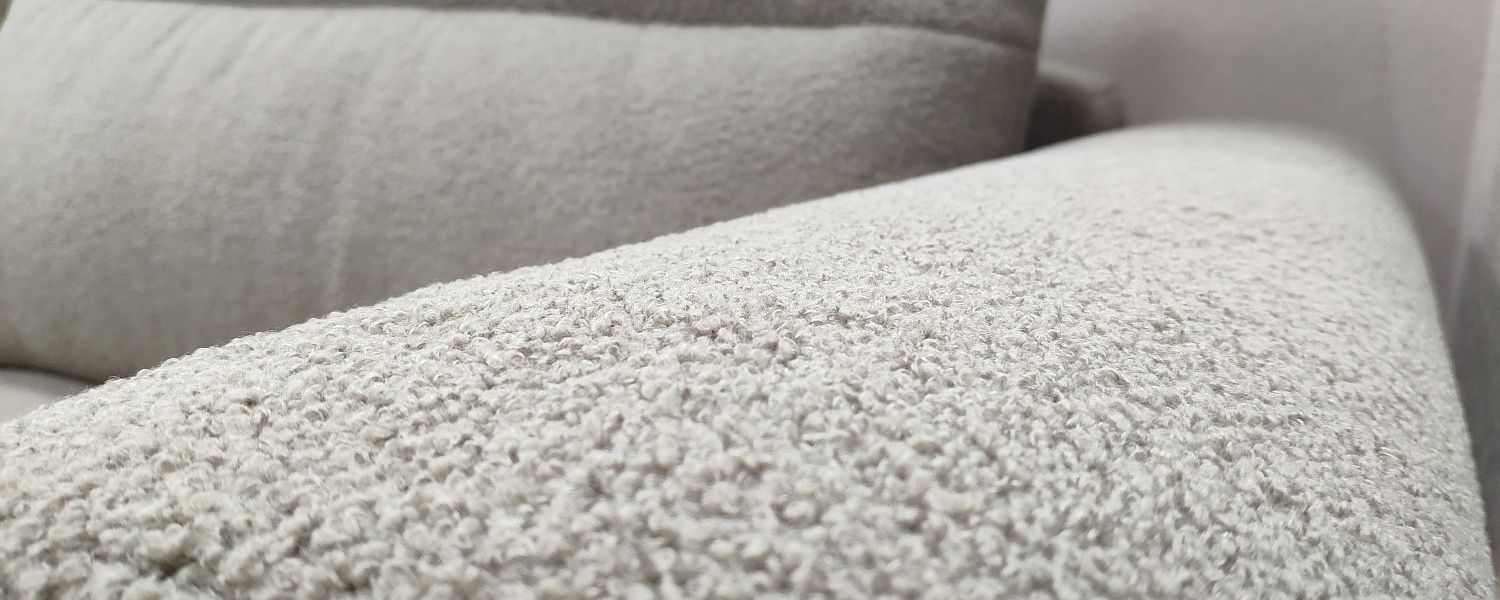 Современный тренд - мягкая мебель из букле